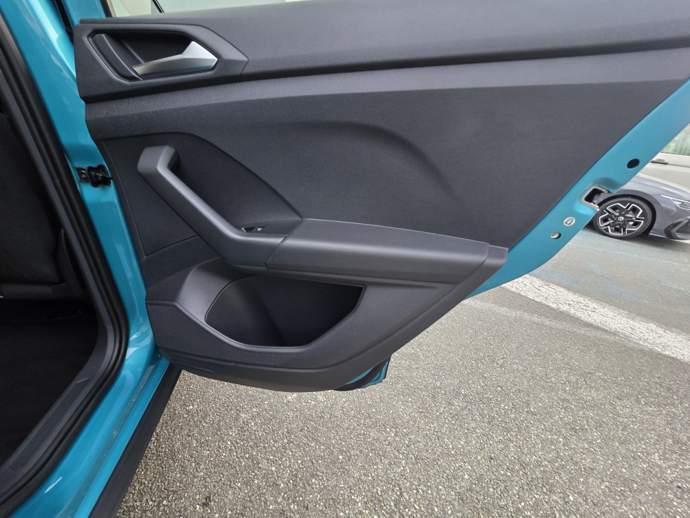 Acheter Volkswagen T-Cross T-Cross 1.0 TSI 110 Start/Stop BVM6 Life Plus 5p occasion dans les concessions du Groupe Faurie