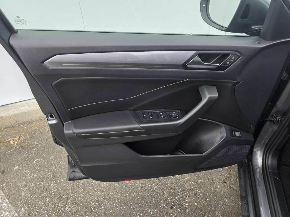 Acheter Volkswagen T-Roc T-Roc 2.0 TDI 150 Start/Stop DSG7 Style 5p occasion dans les concessions du Groupe Faurie