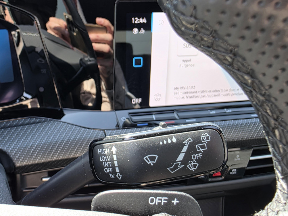 Acheter Volkswagen Golf Golf 2.0 TDI SCR 150 DSG7 R-Line 1st 5p occasion dans les concessions du Groupe Faurie