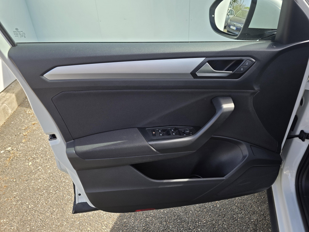 Acheter Volkswagen T-Roc T-Roc 2.0 TDI 116 Start/Stop BVM6 Life 5p occasion dans les concessions du Groupe Faurie