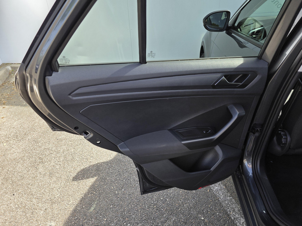 Acheter Volkswagen T-Roc T-Roc 1.5 TSI EVO2 150 Start/Stop DSG7 VW Edition 5p occasion dans les concessions du Groupe Faurie