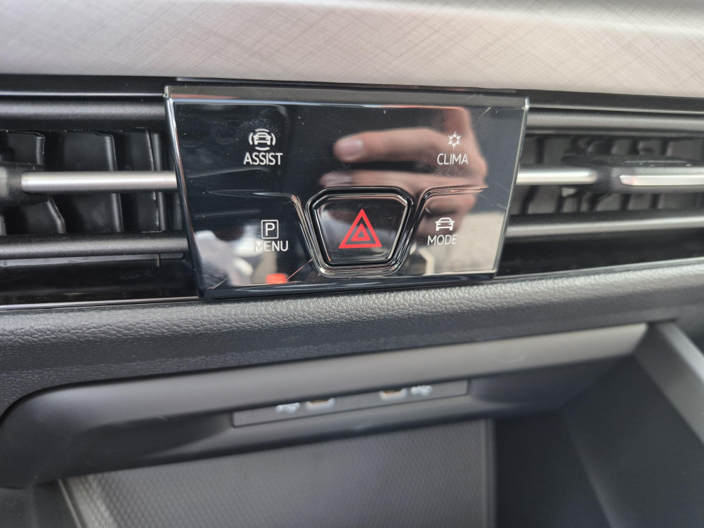 Acheter Volkswagen Golf Golf 1.5 eHybrid 204 DSG6 VW Edition 5p occasion dans les concessions du Groupe Faurie