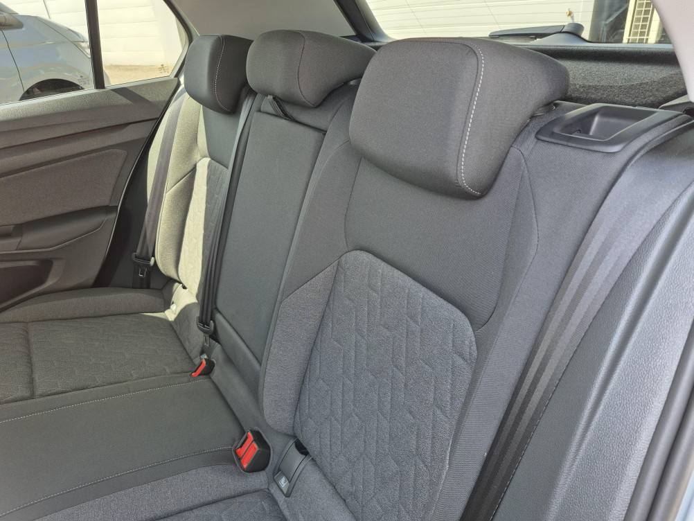 Acheter Volkswagen Golf Golf 1.5 eHybrid 204 DSG6 VW Edition 5p occasion dans les concessions du Groupe Faurie