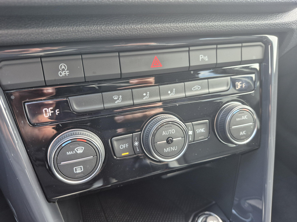 Acheter Volkswagen T-Roc T-Roc 1.5 TSI 150 EVO Start/Stop BVM6 Carat 5p occasion dans les concessions du Groupe Faurie