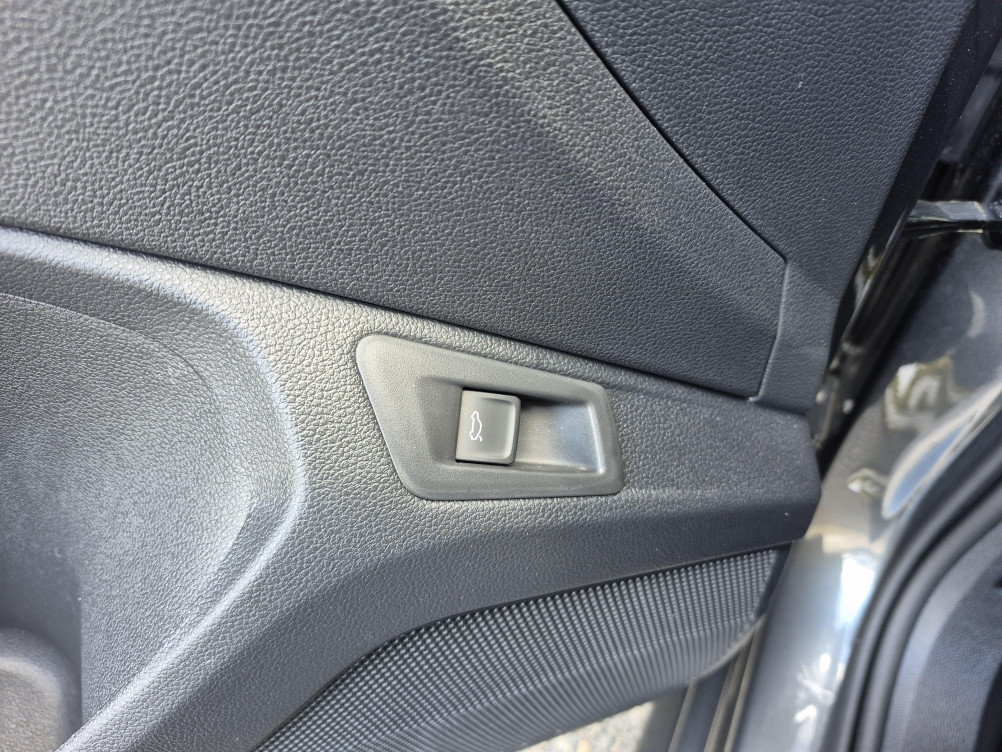 Acheter Volkswagen T-Roc T-Roc 1.5 TSI 150 EVO Start/Stop BVM6 Carat 5p occasion dans les concessions du Groupe Faurie