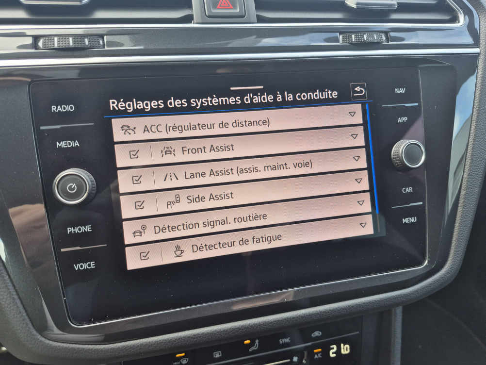 Acheter Volkswagen Tiguan Tiguan 2.0 TDI 150ch DSG7 R-Line 5p occasion dans les concessions du Groupe Faurie