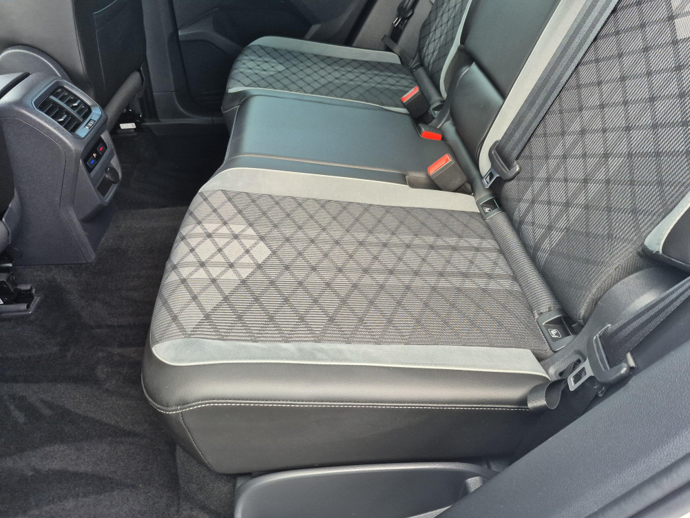 Acheter Volkswagen Tiguan Tiguan 2.0 TDI 150ch DSG7 R-Line 5p occasion dans les concessions du Groupe Faurie