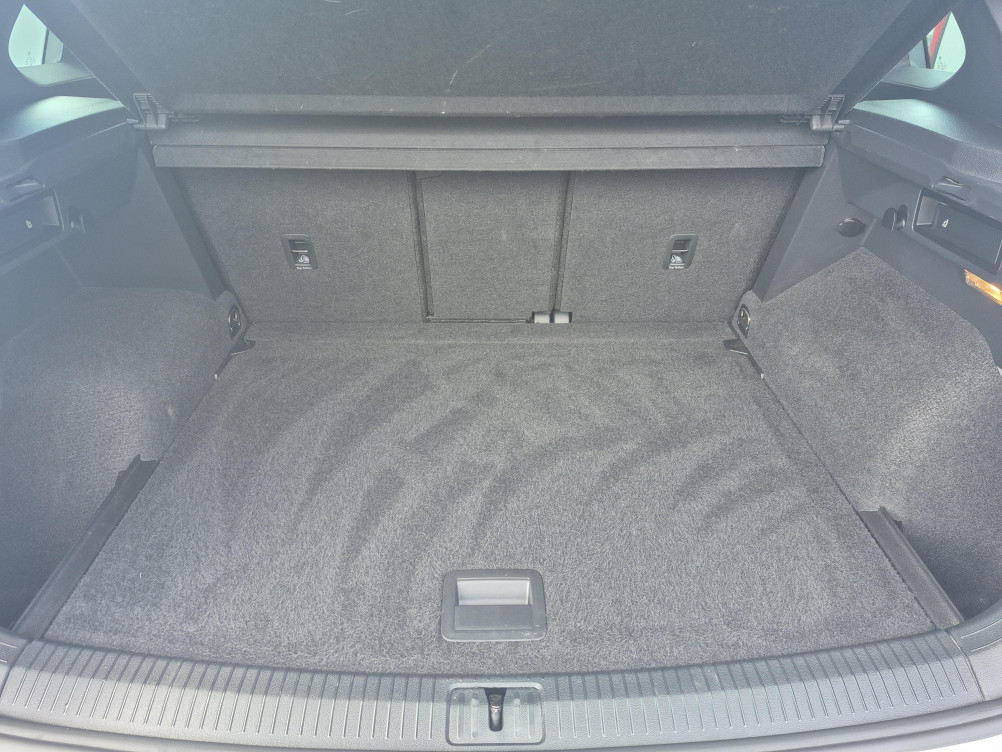 Acheter Volkswagen Tiguan Tiguan 2.0 TDI 150ch DSG7 R-Line 5p occasion dans les concessions du Groupe Faurie