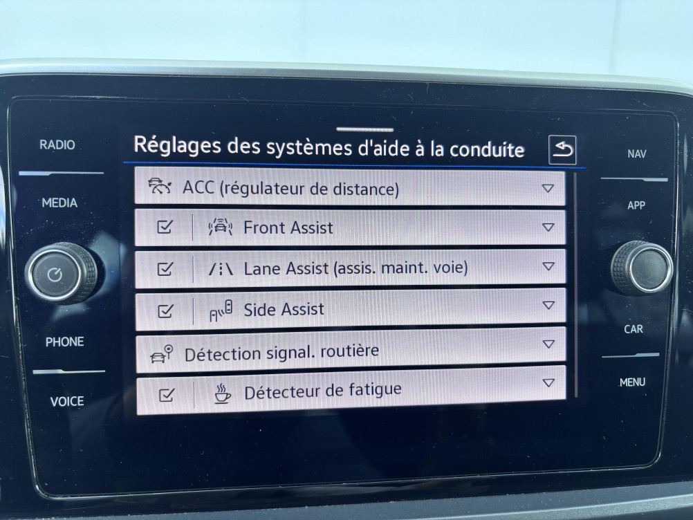 Acheter Volkswagen T-Roc T-Roc 2.0 TDI 150 Start/Stop DSG7 Style 5p occasion dans les concessions du Groupe Faurie