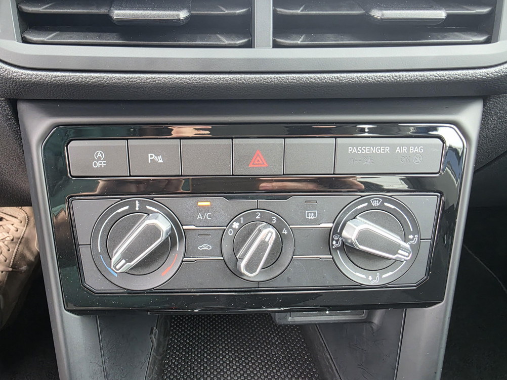 Acheter Volkswagen T-Cross T-Cross 1.0 TSI 110 Start/Stop DSG7 Life Tech 5p occasion dans les concessions du Groupe Faurie