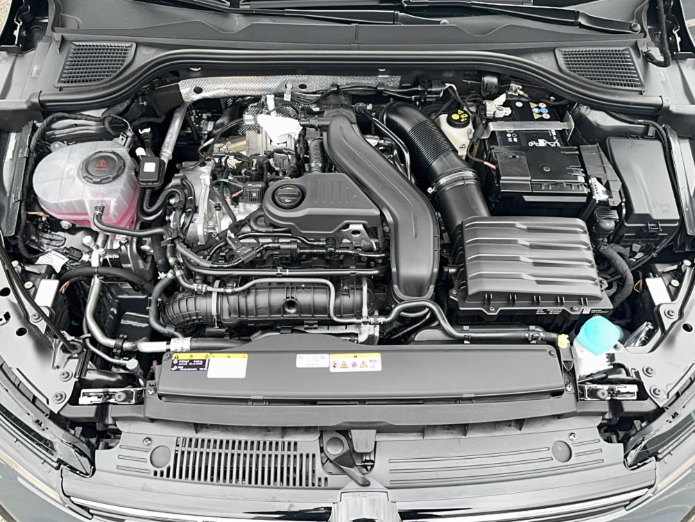 Acheter Volkswagen Golf Golf 1.5 eTSI EVO2 150 DSG7 R-Line Edition 5p neuf dans les concessions du Groupe Faurie