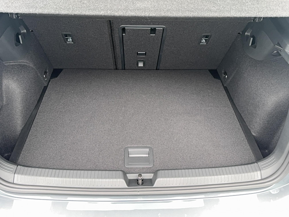 Acheter Volkswagen Golf Golf 1.5 eTSI EVO2 150 DSG7 R-Line Edition 5p neuf dans les concessions du Groupe Faurie