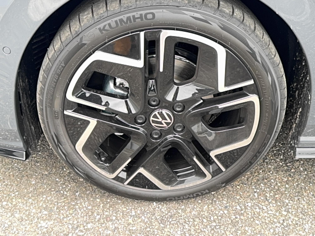 Acheter Volkswagen Golf Golf 1.5 eTSI EVO2 150 DSG7 R-Line Edition 5p neuf dans les concessions du Groupe Faurie