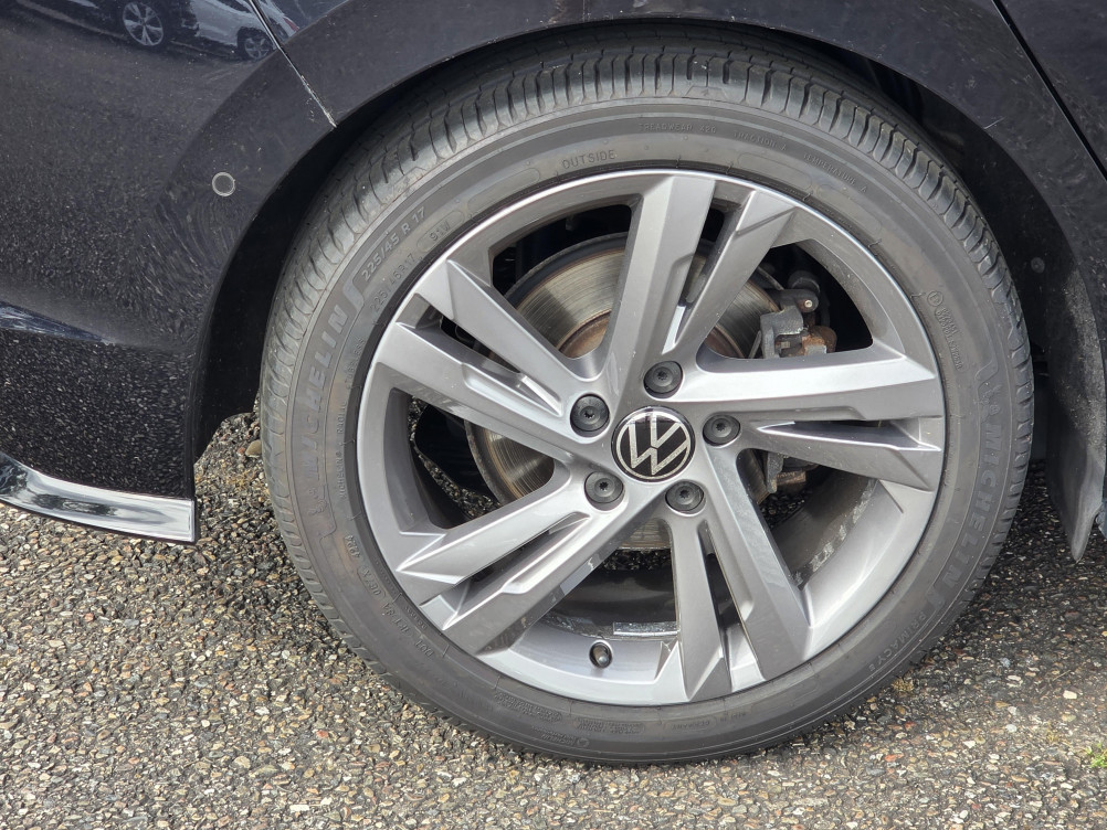 Acheter Volkswagen Golf Golf 2.0 TDI SCR 150 DSG7 R-Line 5p occasion dans les concessions du Groupe Faurie
