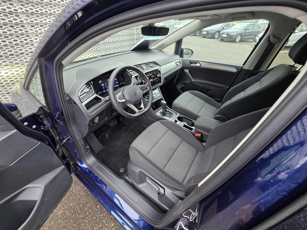 Acheter Volkswagen Touran Touran 2.0 TDI 150 DSG7 5pl Life Plus 5p occasion dans les concessions du Groupe Faurie