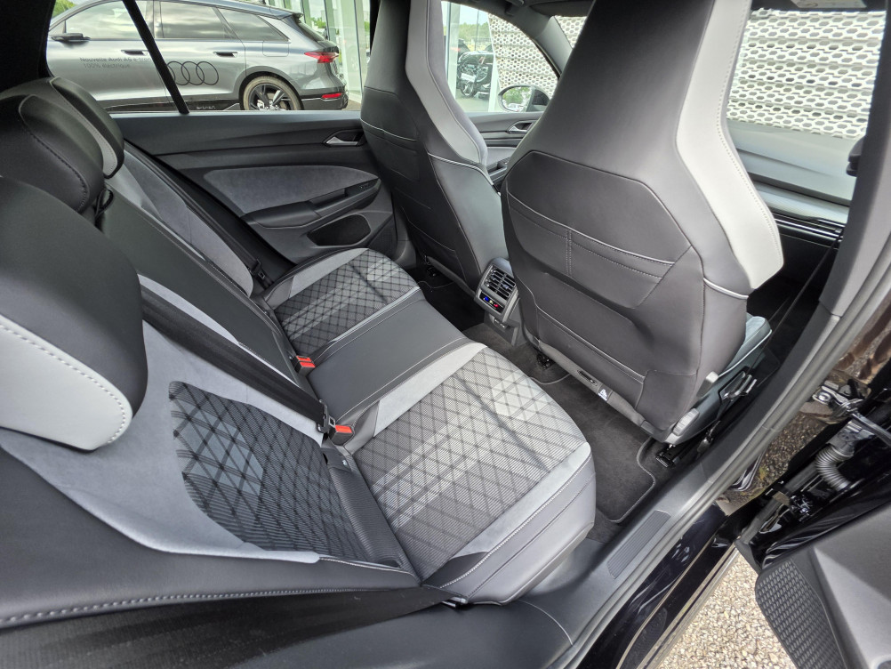 Acheter Volkswagen Golf Golf 2.0 TDI SCR 150 DSG7 R-Line 5p occasion dans les concessions du Groupe Faurie