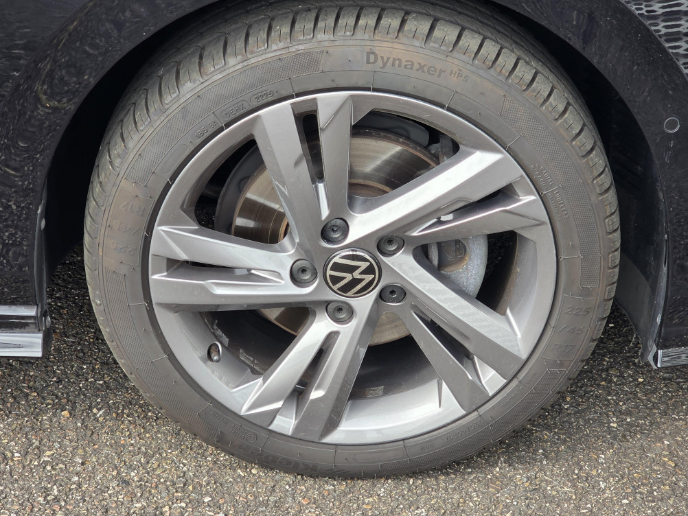 Acheter Volkswagen Golf Golf 2.0 TDI SCR 150 DSG7 R-Line 5p occasion dans les concessions du Groupe Faurie