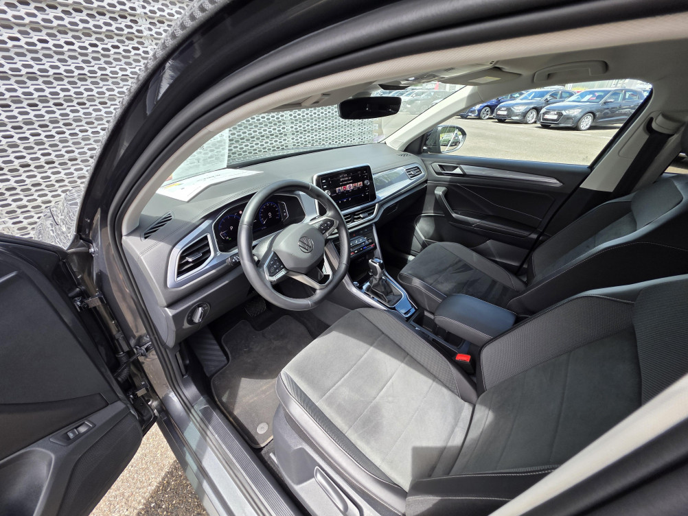 Acheter Volkswagen T-Roc T-Roc 1.5 TSI EVO2 150 Start/Stop DSG7 Style 5p occasion dans les concessions du Groupe Faurie