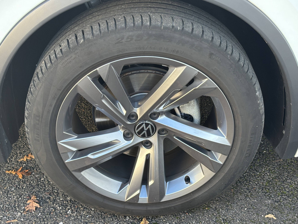 Acheter Volkswagen Tiguan Tiguan 2.0 TDI 150ch DSG7 R-Line 5p occasion dans les concessions du Groupe Faurie