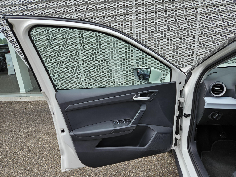 Acheter Seat Arona Arona 1.0 TSI 95 ch Start/Stop BVM5 Style 5p occasion dans les concessions du Groupe Faurie