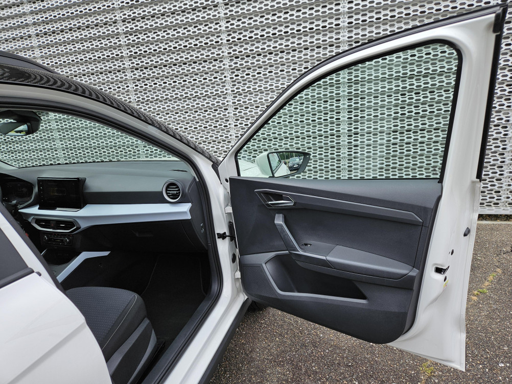 Acheter Seat Arona Arona 1.0 TSI 95 ch Start/Stop BVM5 Style 5p occasion dans les concessions du Groupe Faurie