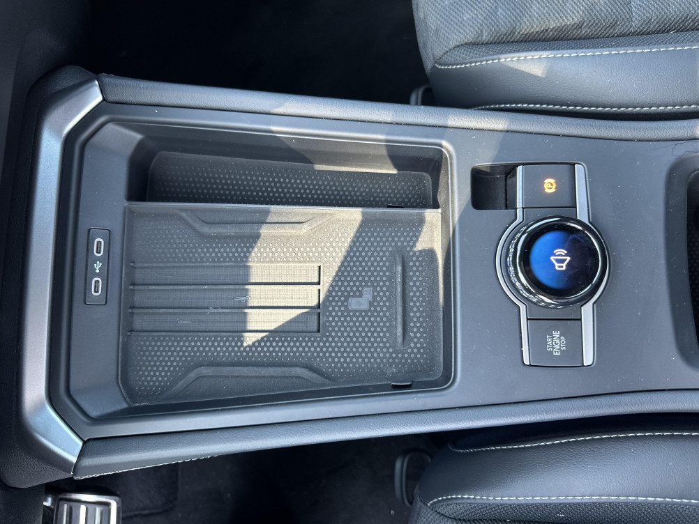 Acheter Volkswagen T-Roc T-Roc 1.5 eTSI Hybrid 150 ch DSG7 R-Line 5p neuf dans les concessions du Groupe Faurie