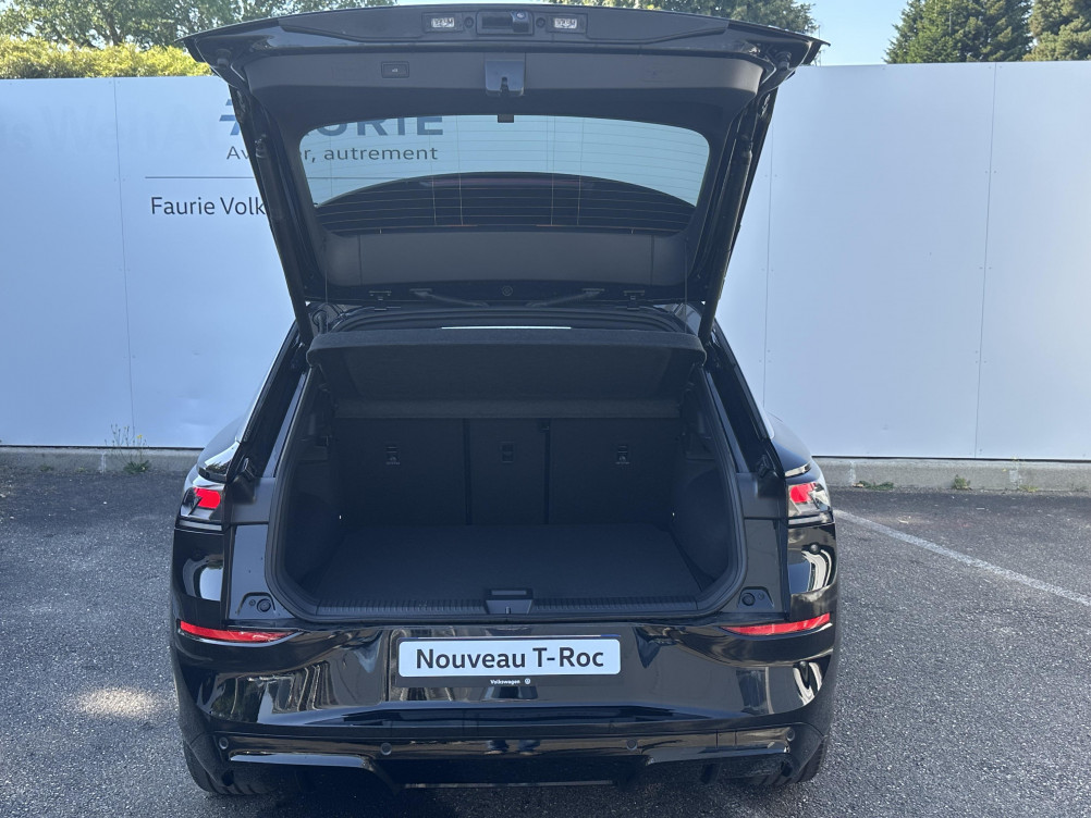 Acheter Volkswagen T-Roc T-Roc 1.5 eTSI Hybrid 150 ch DSG7 R-Line 5p neuf dans les concessions du Groupe Faurie