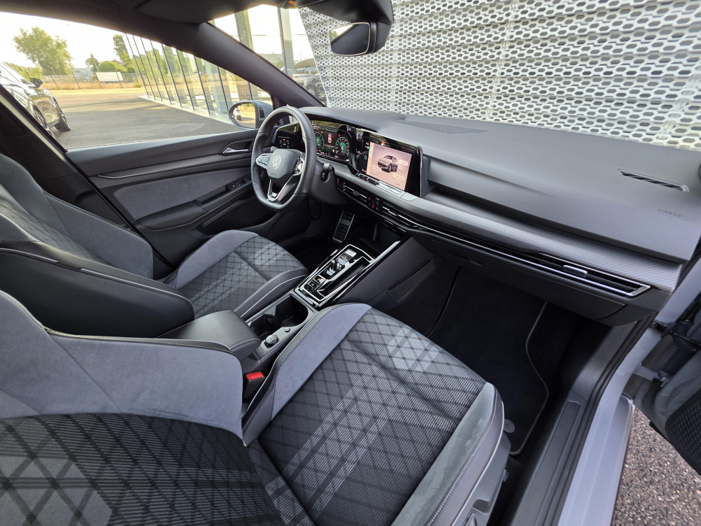 Acheter Volkswagen Golf Golf 1.5 eTSI EVO2 150 DSG7 R-Line 5p occasion dans les concessions du Groupe Faurie