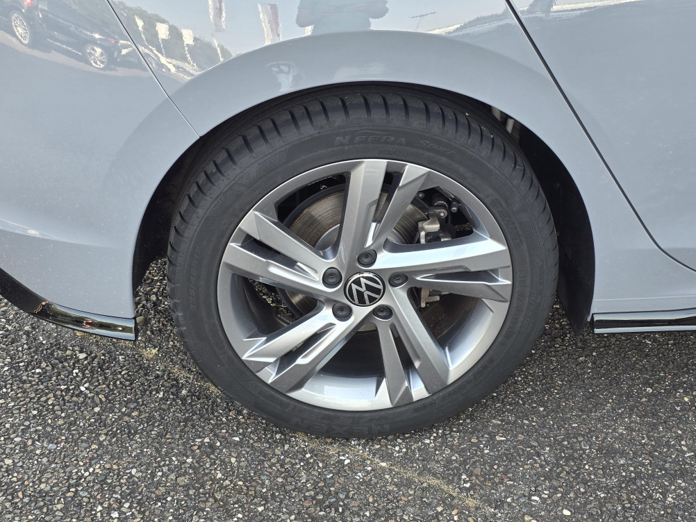 Acheter Volkswagen Golf Golf 1.5 eTSI EVO2 150 DSG7 R-Line 5p occasion dans les concessions du Groupe Faurie