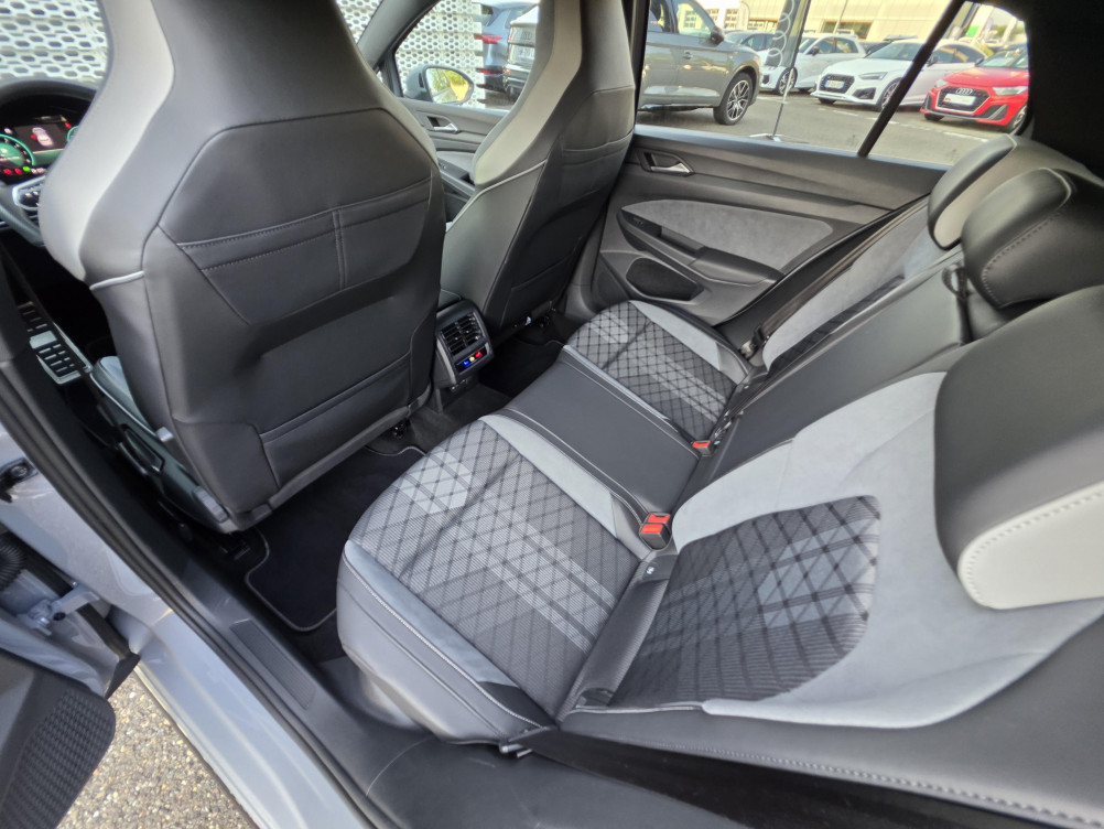 Acheter Volkswagen Golf Golf 1.5 eTSI EVO2 150 DSG7 R-Line 5p occasion dans les concessions du Groupe Faurie
