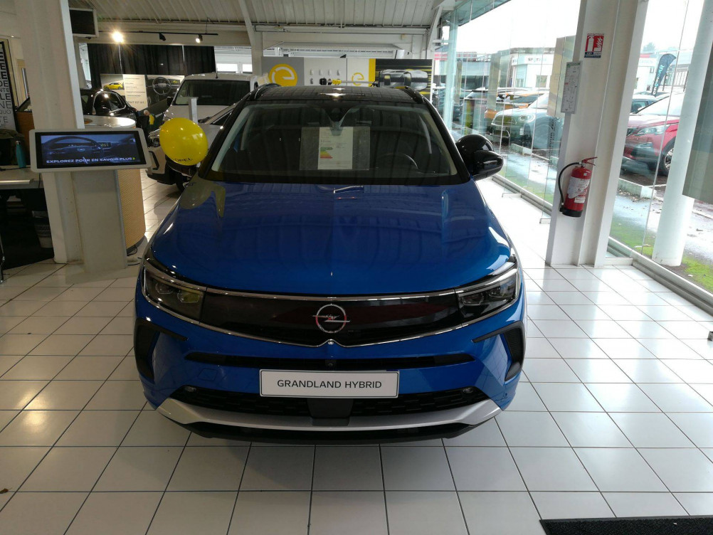 Acheter Opel Grandland Grandland Hybrid4 300 ch AWD BVA8 Ultimate 5p neuf dans les concessions du Groupe Faurie