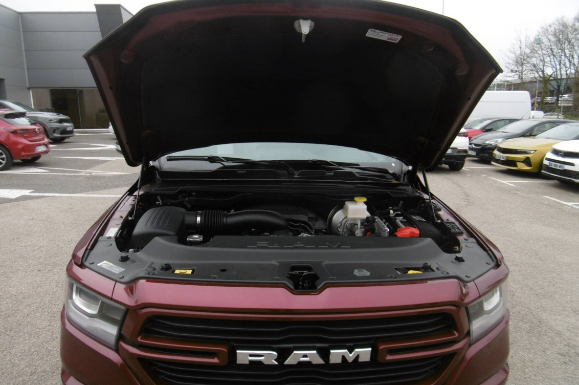 Acheter Dodge RAM Nitro Dodge Ram DT 1500 V8 5,7 L HEMI MDS VVT BVA8 Laramie Pack Sport Crew Cab 4X4 4p occasion dans les concessions du Groupe Faurie