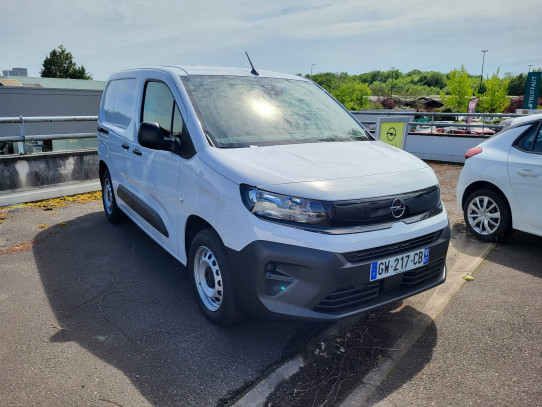 Acheter Opel Combo Cargo COMBO CARGO M 650 KG BLUEHDI 100 S&S BVM6  4p neuve* dans les concessions du Groupe Faurie