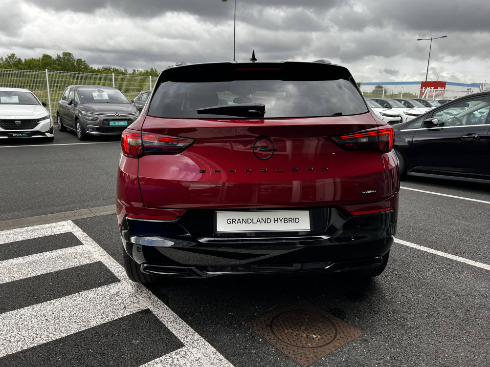 Acheter Opel Grandland Grandland 1.2 Turbo Hybrid 136 ch e-DCT6 GS 5p neuf dans les concessions du Groupe Faurie