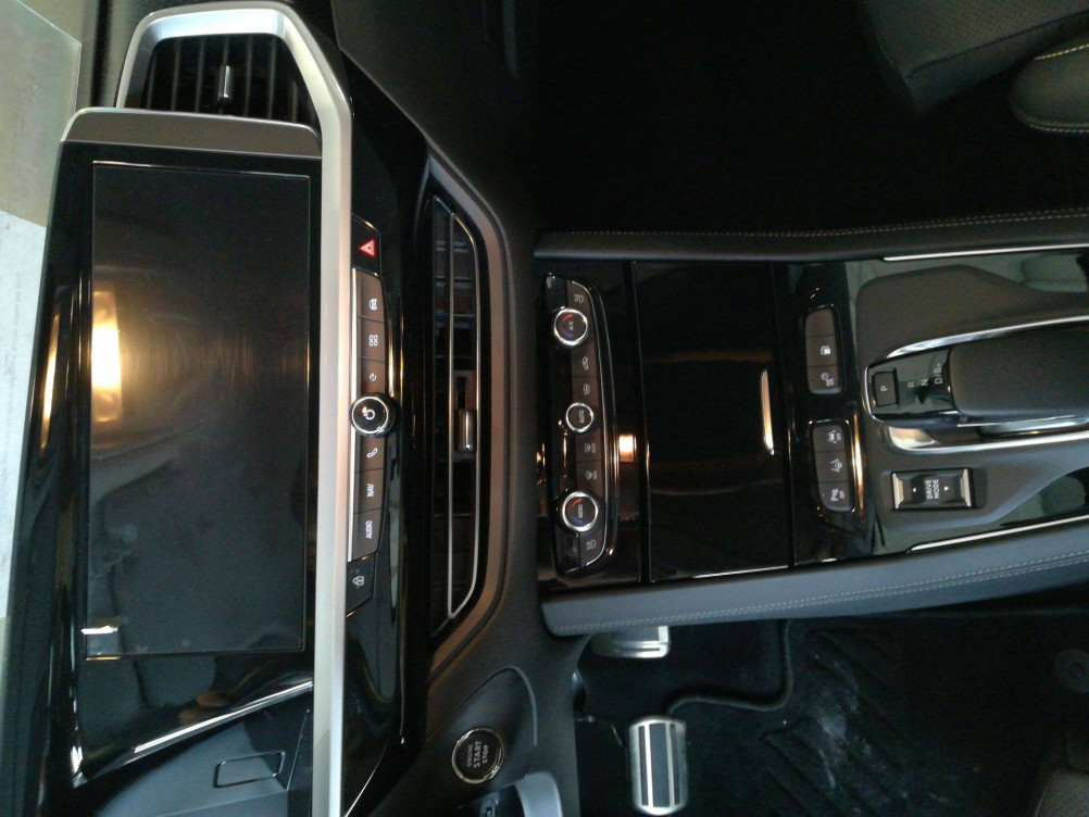 Acheter Opel Grandland Grandland Hybrid4 300 ch AWD BVA8 Ultimate 5p neuf dans les concessions du Groupe Faurie