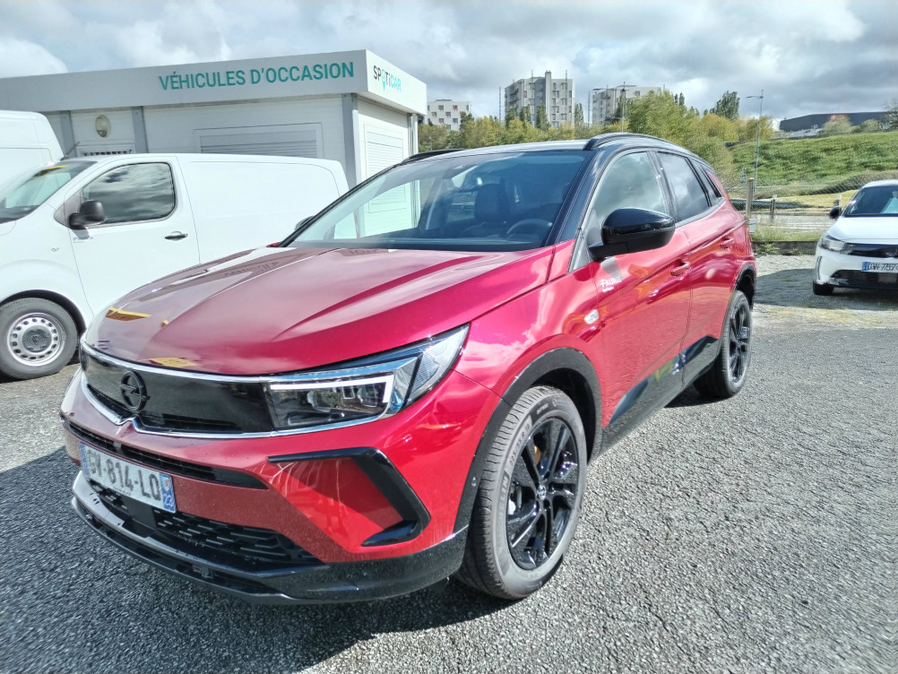 Acheter Opel Grandland Grandland HYBRID 1.2 Turbo 136cv DCT6 GS 5p neuf dans les concessions du Groupe Faurie