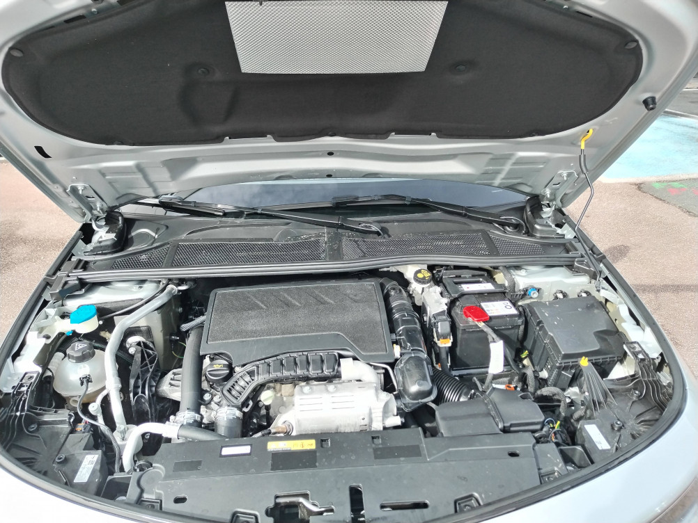 Acheter Opel Astra Astra 1.2 Turbo 130 ch BVA8 Elegance 5p occasion dans les concessions du Groupe Faurie