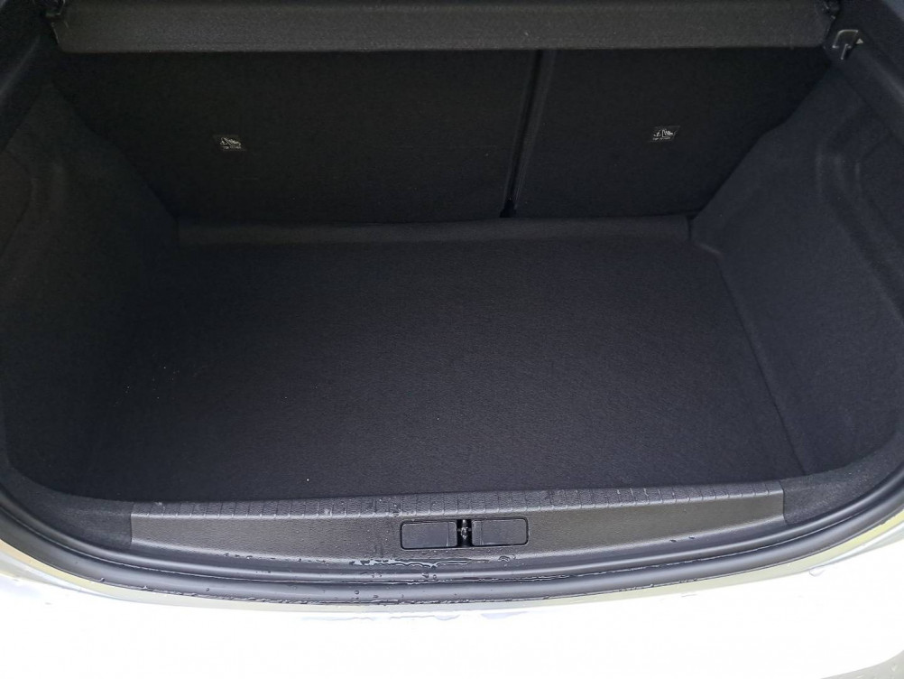 Acheter Opel Corsa Corsa Electrique 136 ch & Batterie 50 kWh Elegance Business 5p occasion dans les concessions du Groupe Faurie