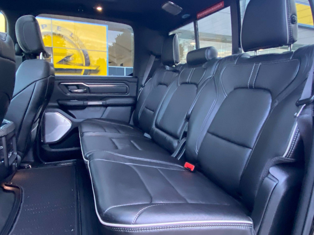 Acheter Dodge RAM Ram 1500 RAM 1500 DT 5.7L 395CH V8 HEMI MDS VVT BVA8 Limited Crew Cab 4X4 4p occasion dans les concessions du Groupe Faurie