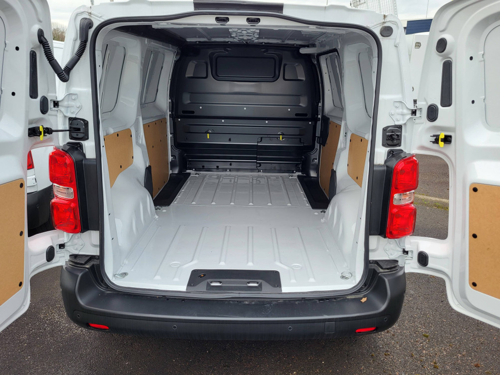 Acheter Opel Vivaro VIVARO FGN TAILLE M BLUEHDI 180 S&S EAT8  4p neuf dans les concessions du Groupe Faurie