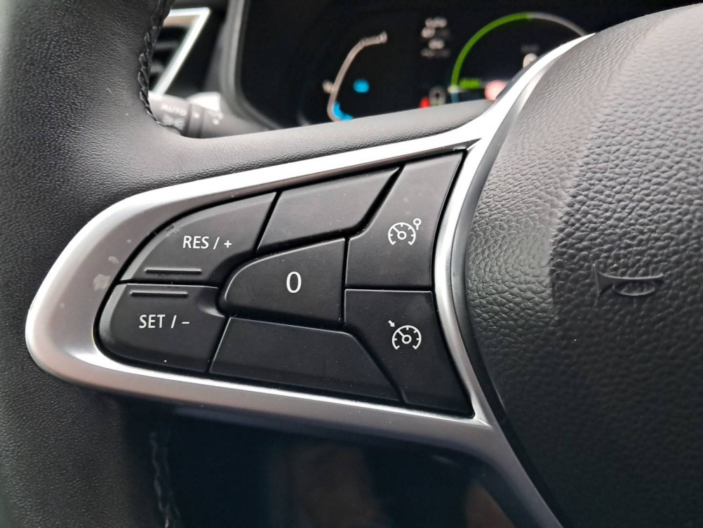 Acheter Renault Clio 5 Clio E-Tech 140 - 21N Intens 5p occasion dans les concessions du Groupe Faurie