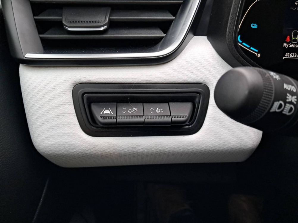 Acheter Renault Clio 5 Clio E-Tech 140 - 21N Intens 5p occasion dans les concessions du Groupe Faurie