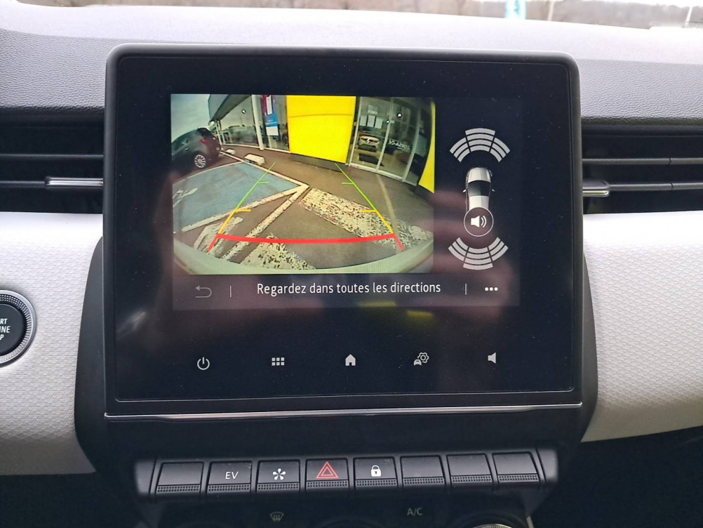 Acheter Renault Clio 5 Clio E-Tech 140 - 21N Intens 5p occasion dans les concessions du Groupe Faurie