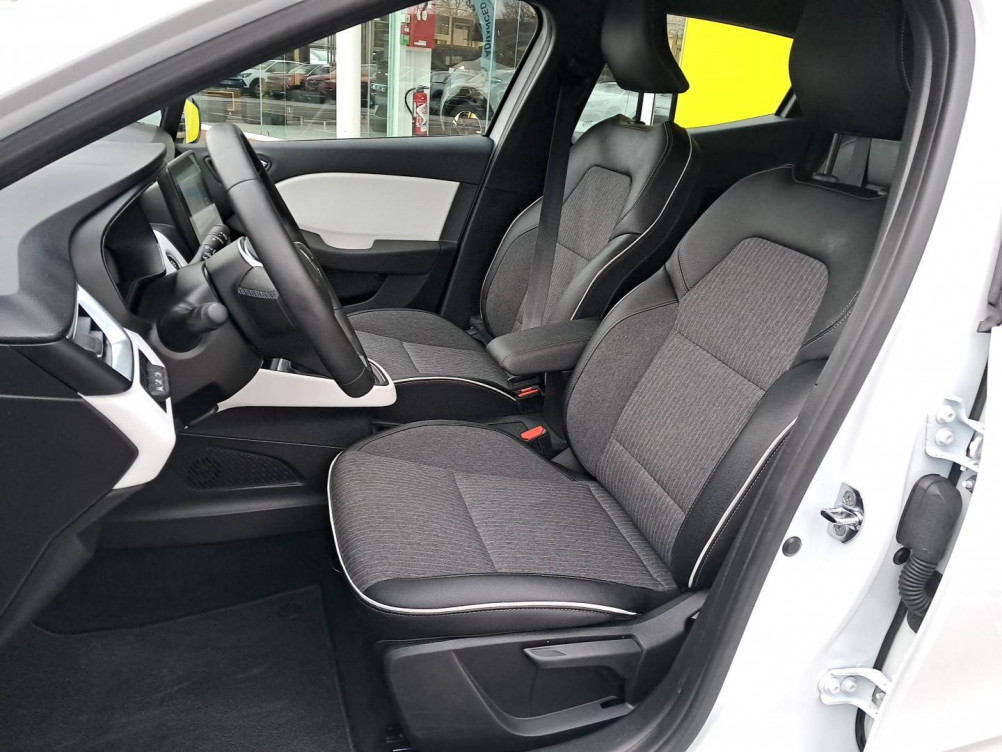 Acheter Renault Clio 5 Clio E-Tech 140 - 21N Intens 5p occasion dans les concessions du Groupe Faurie