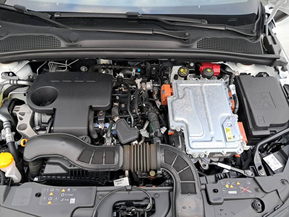 Acheter Renault Clio 5 Clio E-Tech 140 - 21N Intens 5p occasion dans les concessions du Groupe Faurie