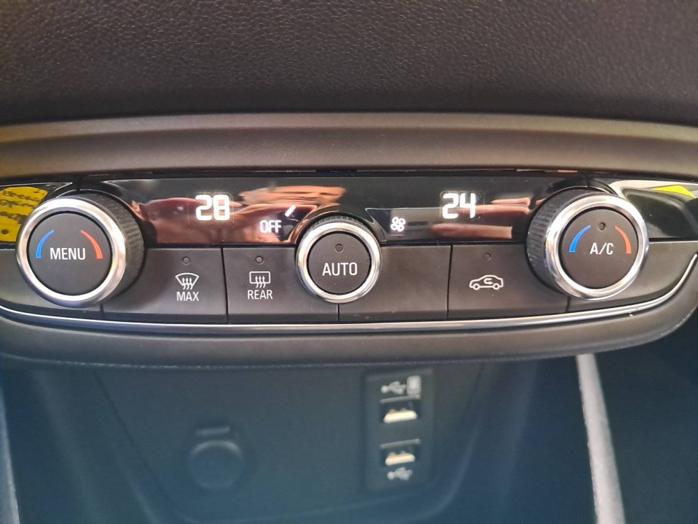 Acheter Opel Crossland X Crossland X 1.2 Turbo 110 ch Innovation 5p occasion dans les concessions du Groupe Faurie