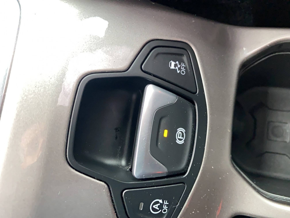 Acheter Jeep Renegade Renegade 1.6 I Multijet 130 ch BVM6 Limited 5p occasion dans les concessions du Groupe Faurie
