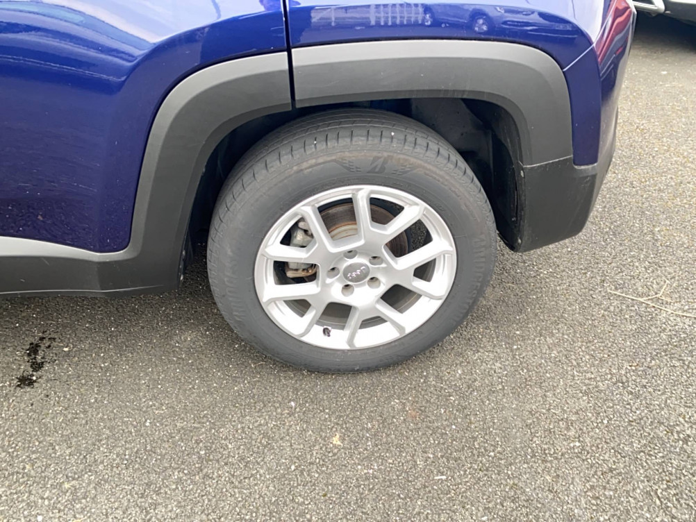 Acheter Jeep Renegade Renegade 1.6 I Multijet 130 ch BVM6 Limited 5p occasion dans les concessions du Groupe Faurie
