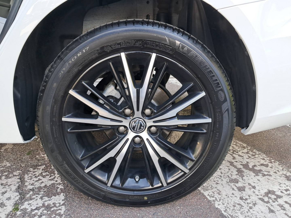 Acheter MG Motor MG 5 MG5 Autonomie Standard 50kWh - 130 kW 2WD Luxury 5p occasion dans les concessions du Groupe Faurie