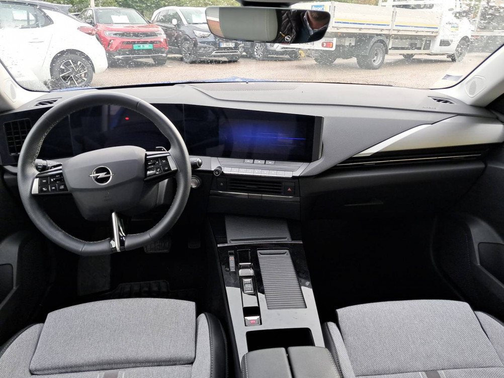 Acheter Opel Astra Astra 1.2 Turbo 130 ch BVA8 Elegance 5p occasion dans les concessions du Groupe Faurie